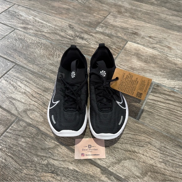 New Nike Women's Free Run Flyknit Next Nature Running Shoes - Picture 6 of 10